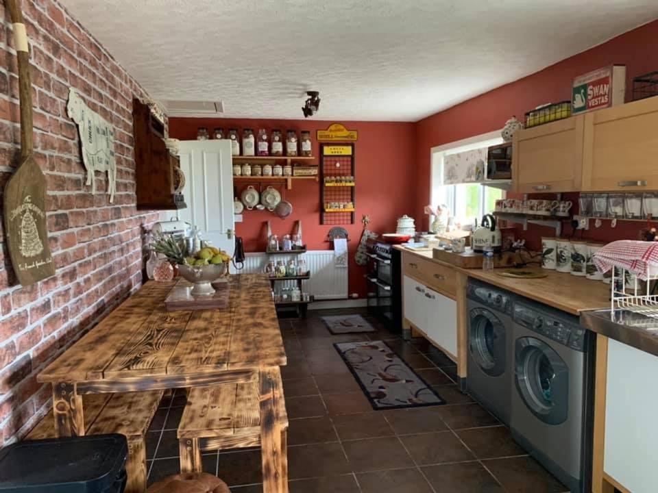 Brenarth Taigh Apartment Barvas Екстериор снимка